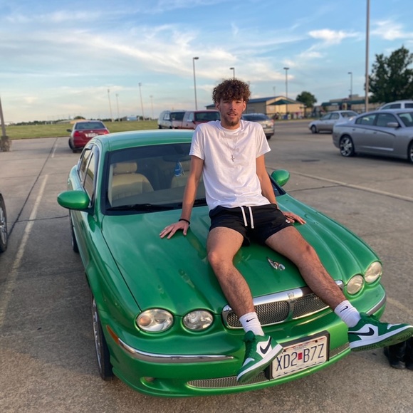 Meet your Posher, Gage - Picture 1 of 1